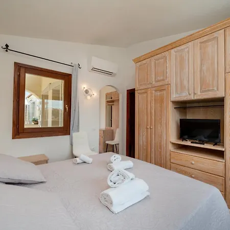 Casa de hóspedes Tavolara 4*