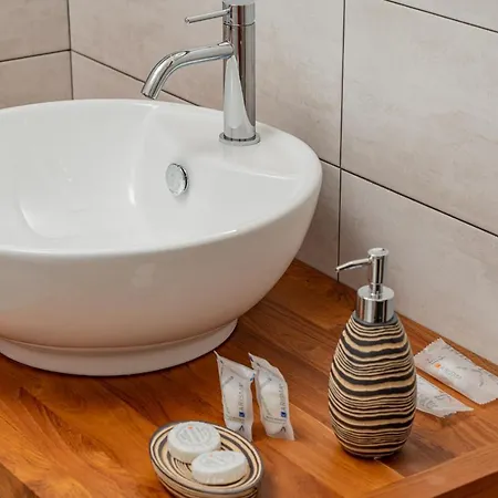 Tavolara Casa de hóspedes 4*