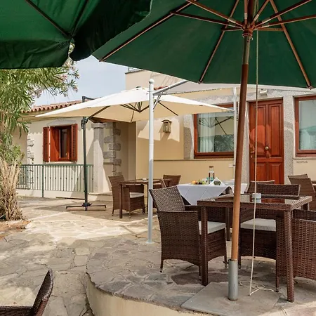 Tavolara Guest house