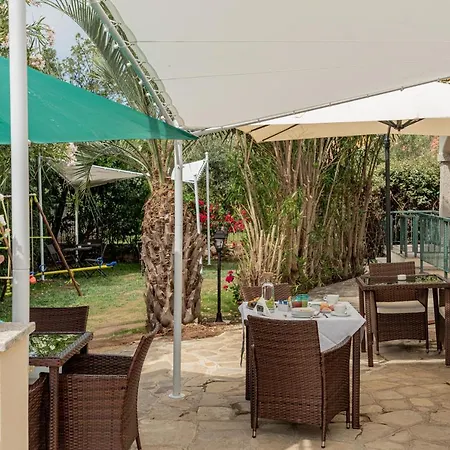 Guest house Tavolara *