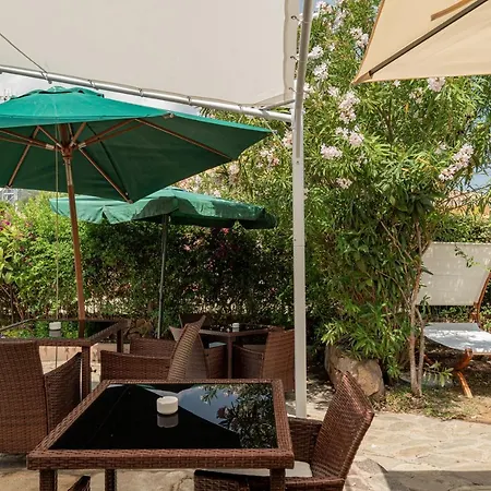 Tavolara بيت ضيافة