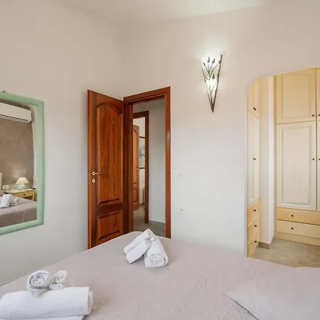 Tavolara 4* San Teodoro (Sardinia)