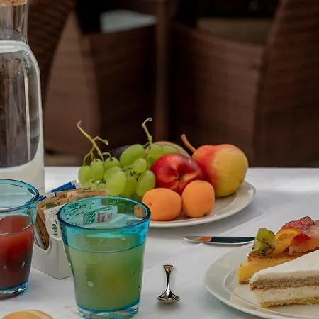 Tavolara Guest house
