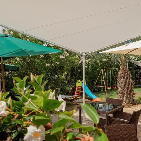 Tavolara Affittacamere 4*